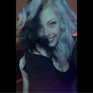 Meet your Posher, Nichole